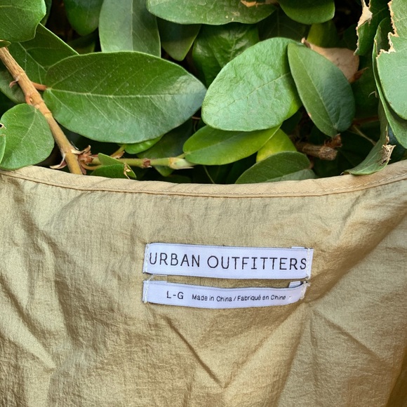 Urban Outfitters Bronze Tank top! - Picture 3 of 4